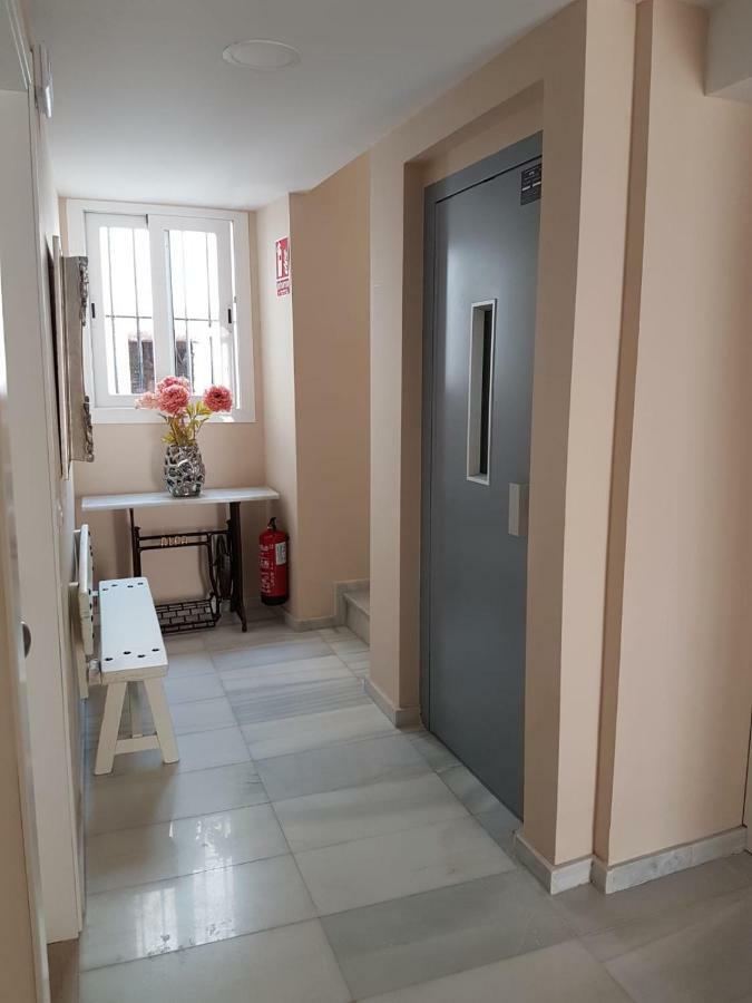 Apartamentos Hela Arjona 외부 사진